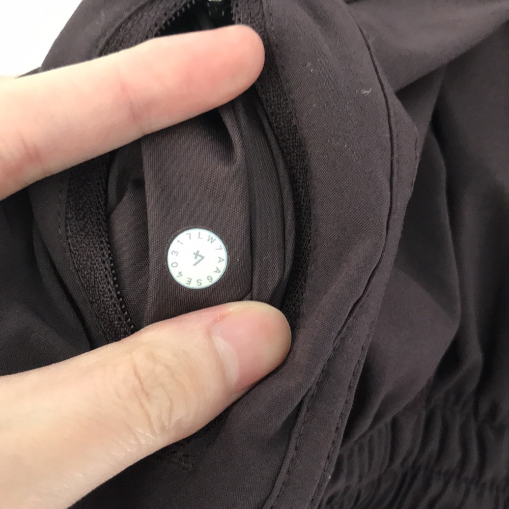 Lululemon shorts - Picture 6 of 6